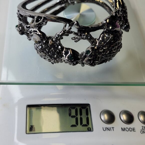Hematite Rhinestone Frog Lovers Cuff Bracelet - Picture 11 of 16